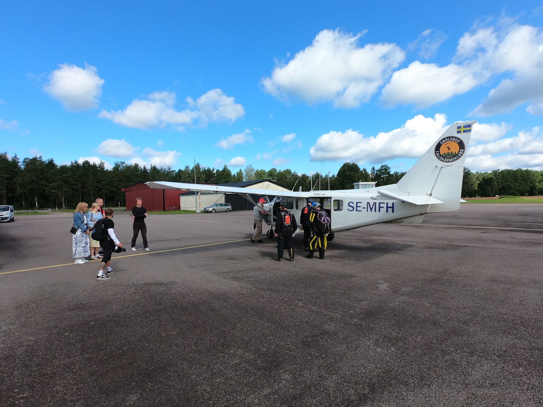 Klubbmiljö för Smålands Fallskärmsklubb